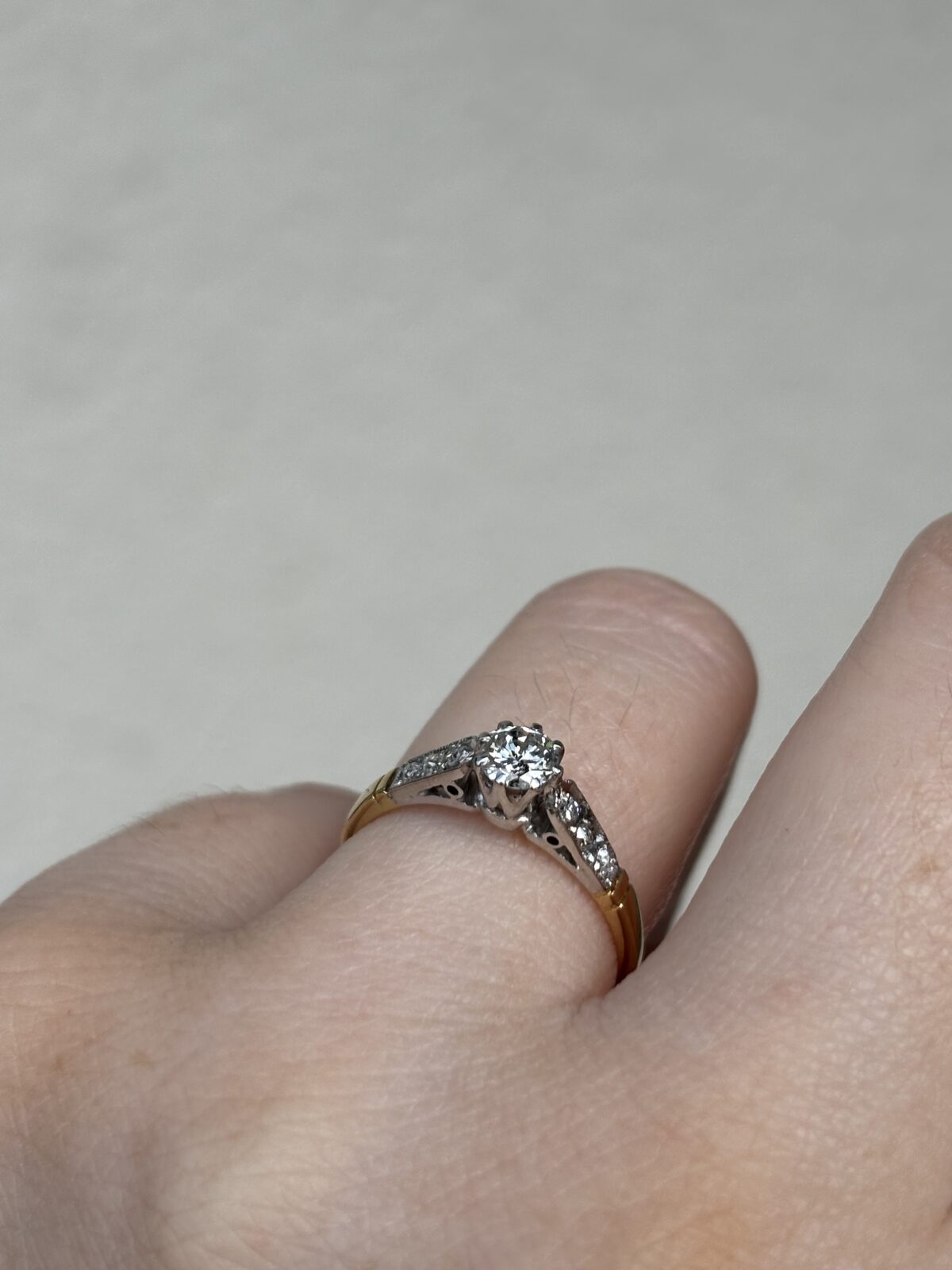 18ct Yellow Gold Diamond Solitaire view 3