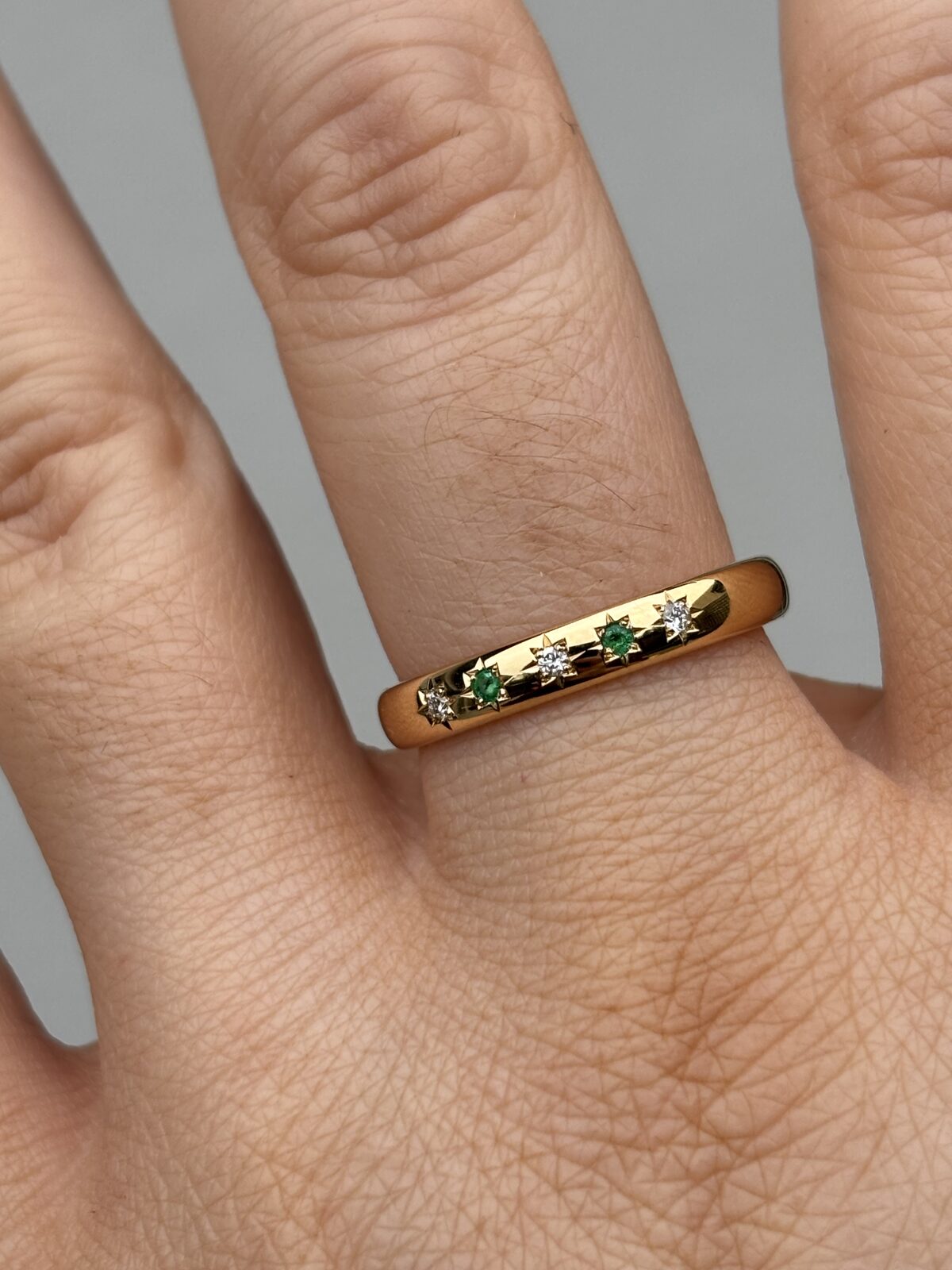 18ct Yellow Gold Emerald and Diamond Star-set Band view 3