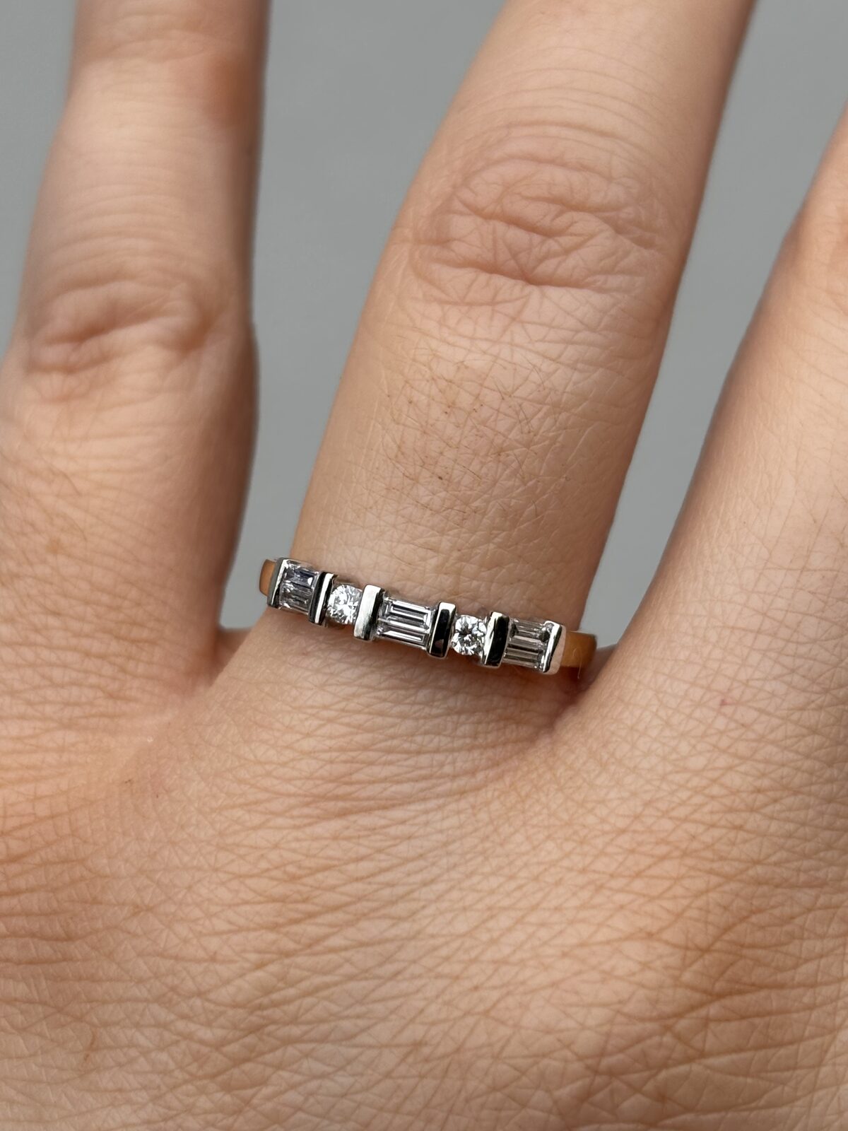 18ct Yellow Gold Diamond Baguette and Brilliant-cut Ring view 4