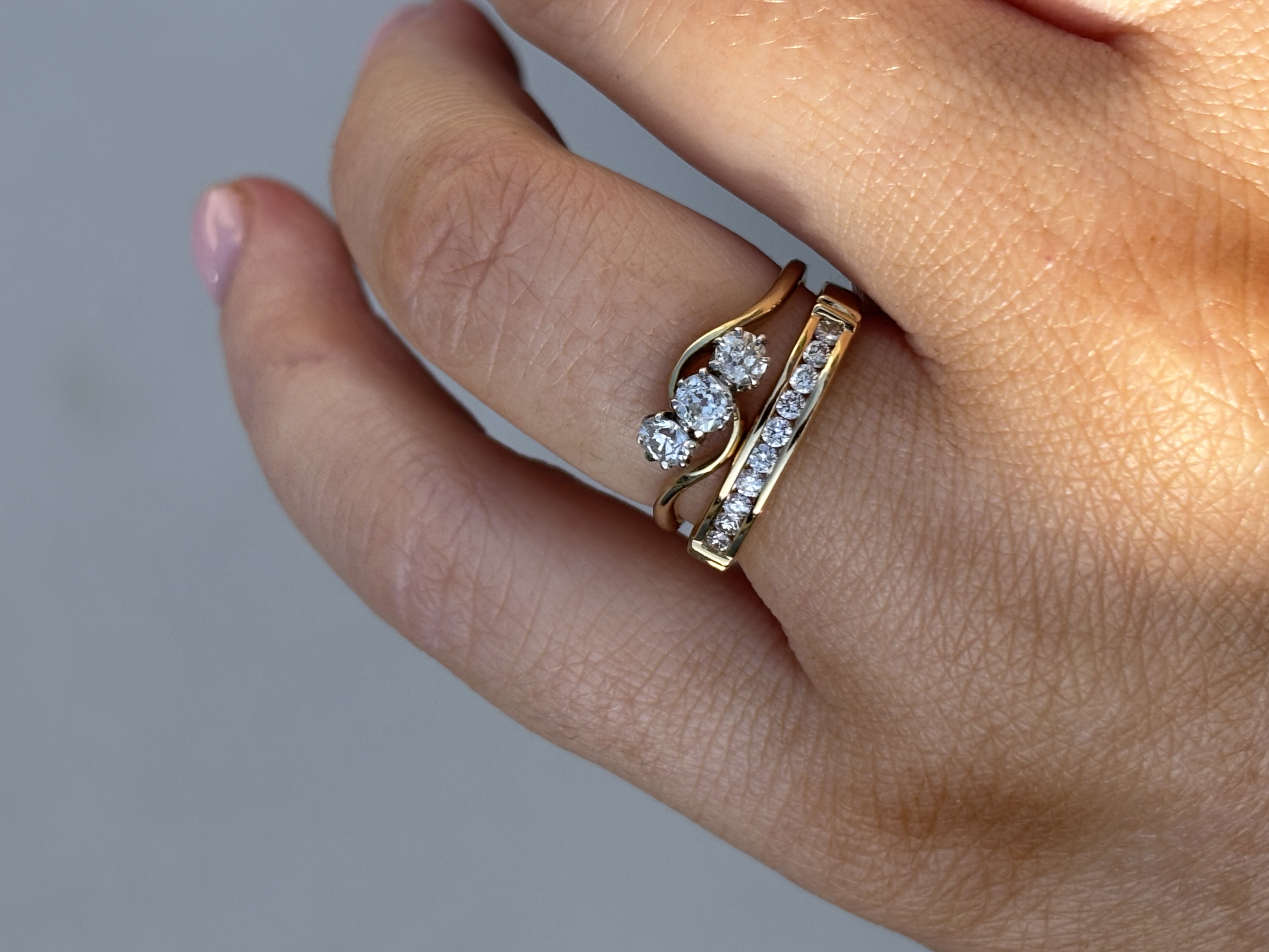 18ct Yellow Gold Diamond Trilogy view 2