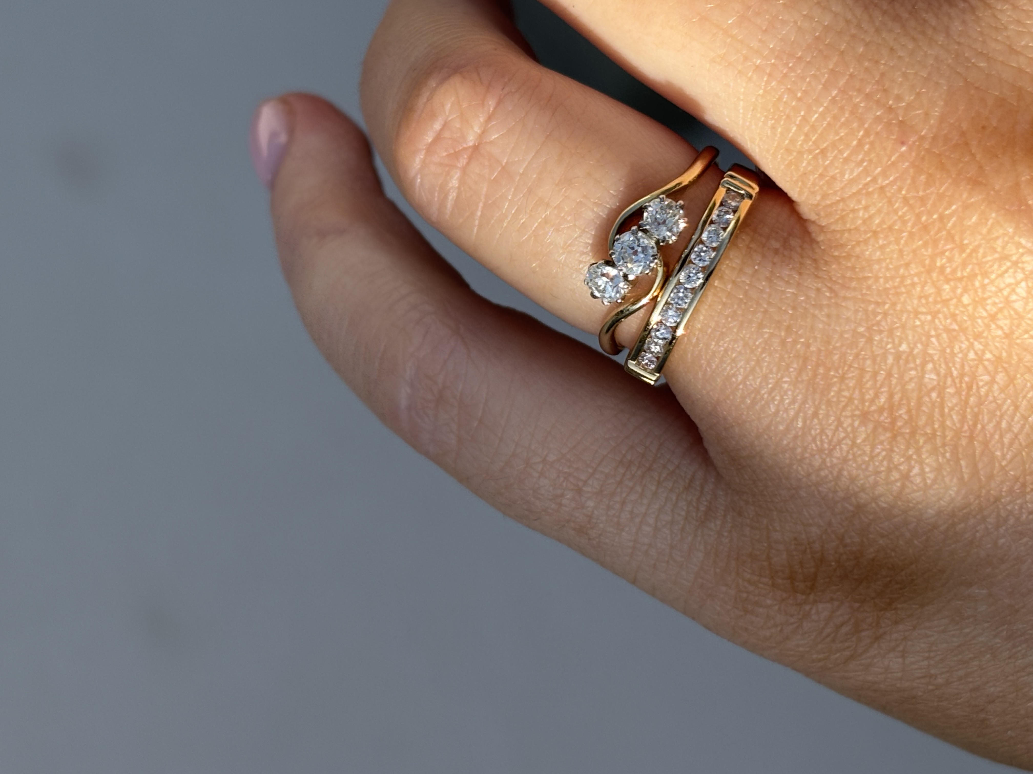 18ct Yellow Gold Diamond Trilogy view 3
