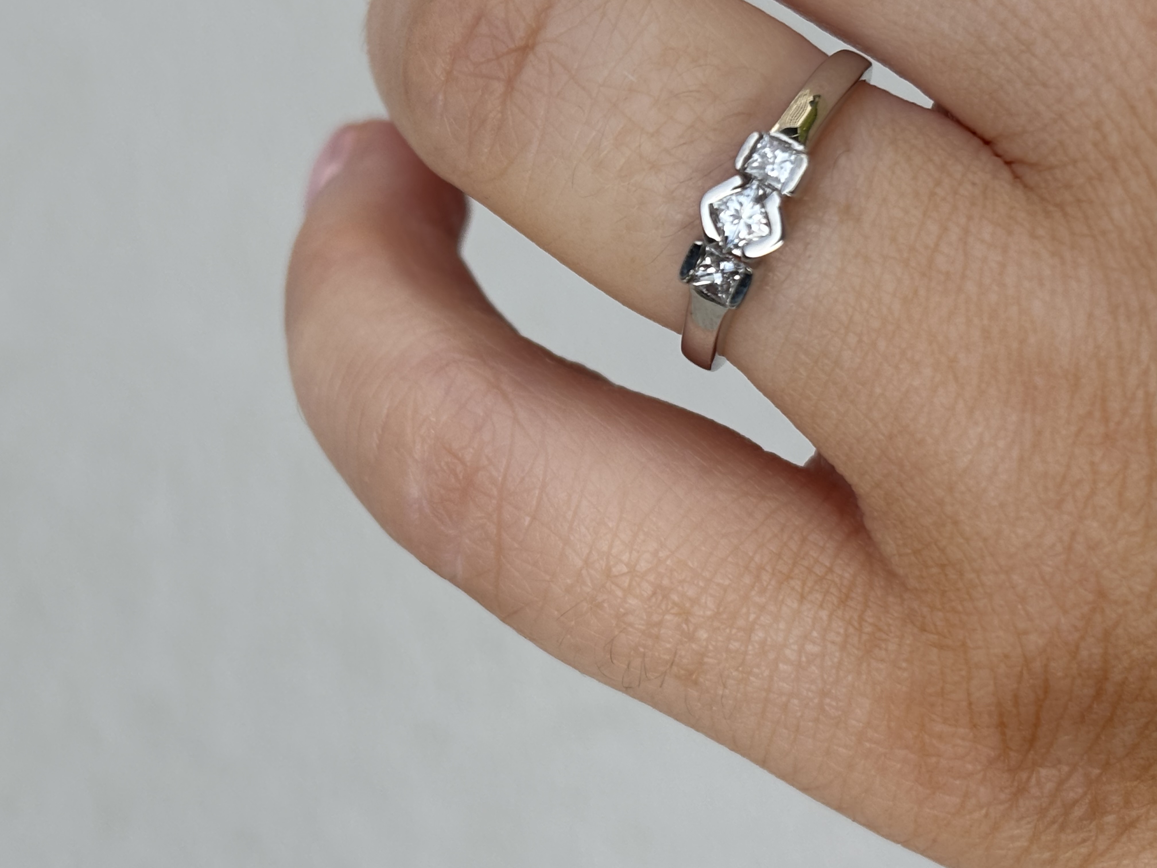 18ct White Gold Princess-cut Diamond Trilogy view 2