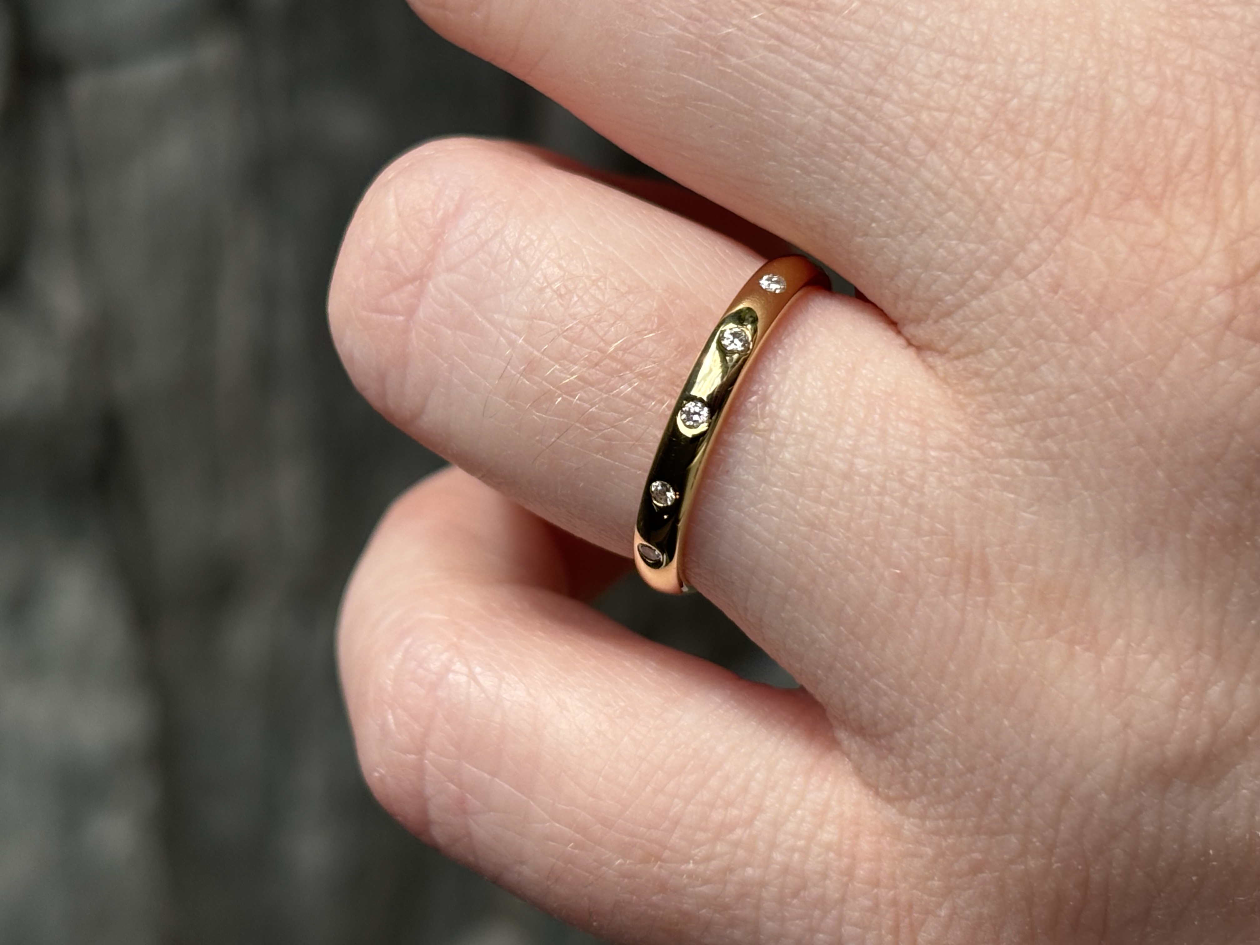 18ct Yellow Gold Flush-set Diamond Band view 3