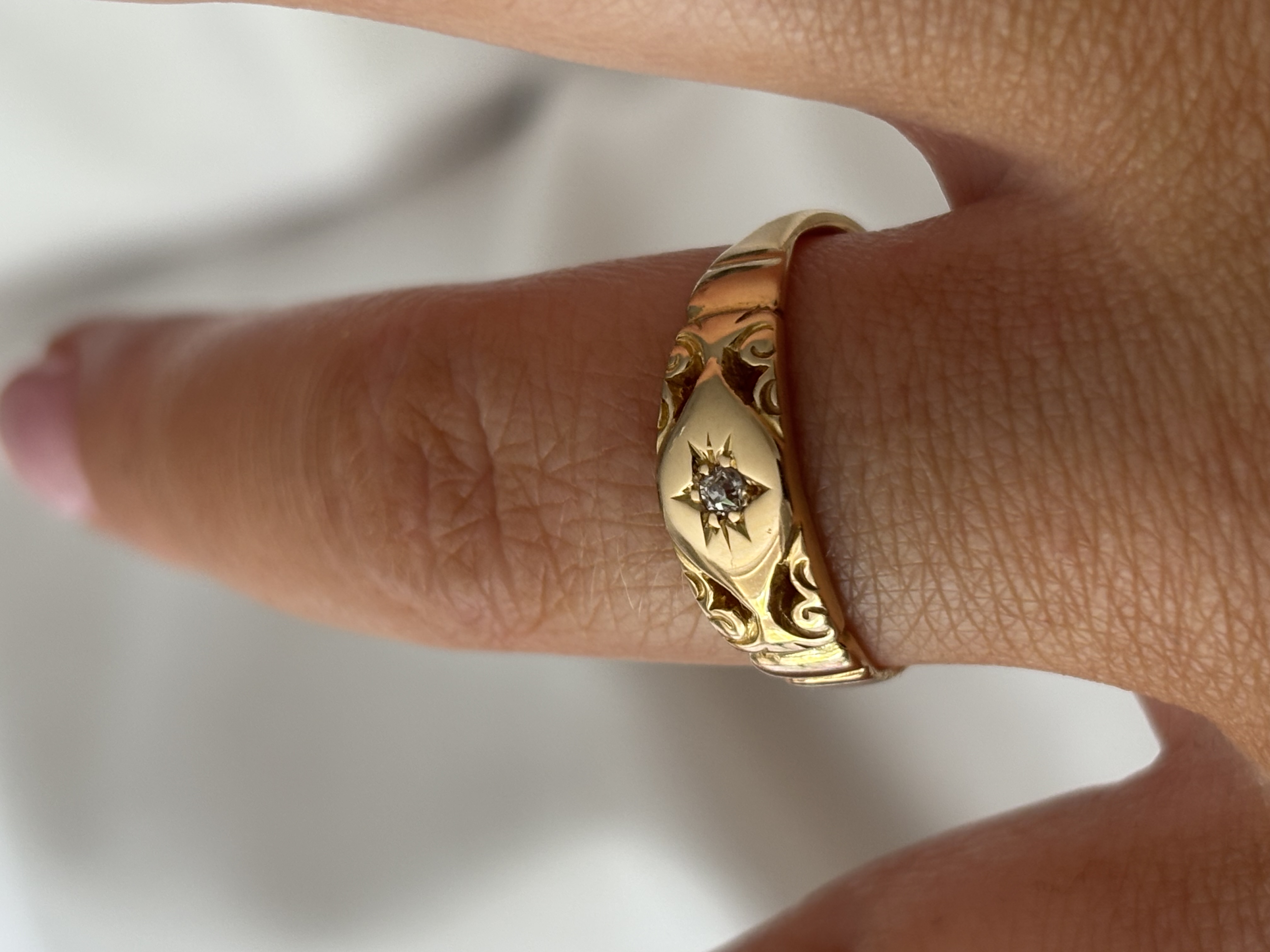 18ct Yellow Gold Diamond Gypsy Ring view 2