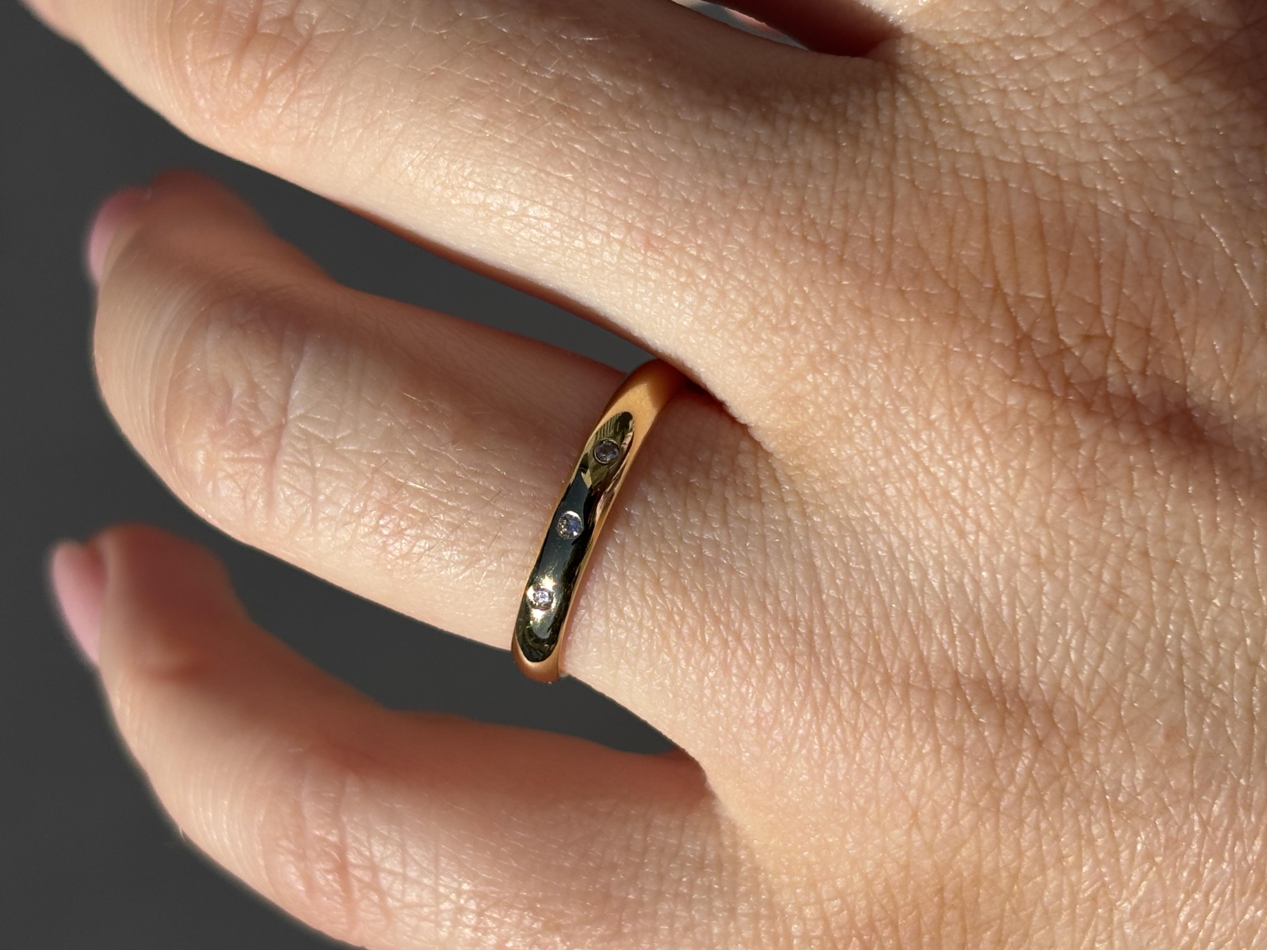 18ct Yellow Gold Flush-set Diamond Band view 4
