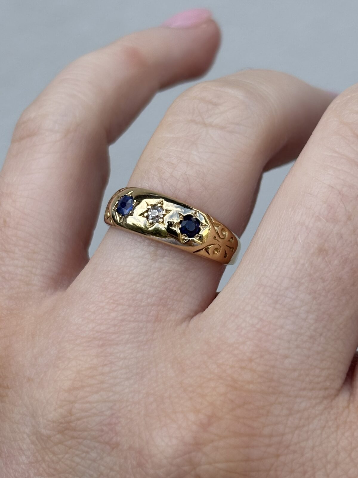 18ct Yellow Gold Antique Sapphire and Diamond Gypsy Ring view 3