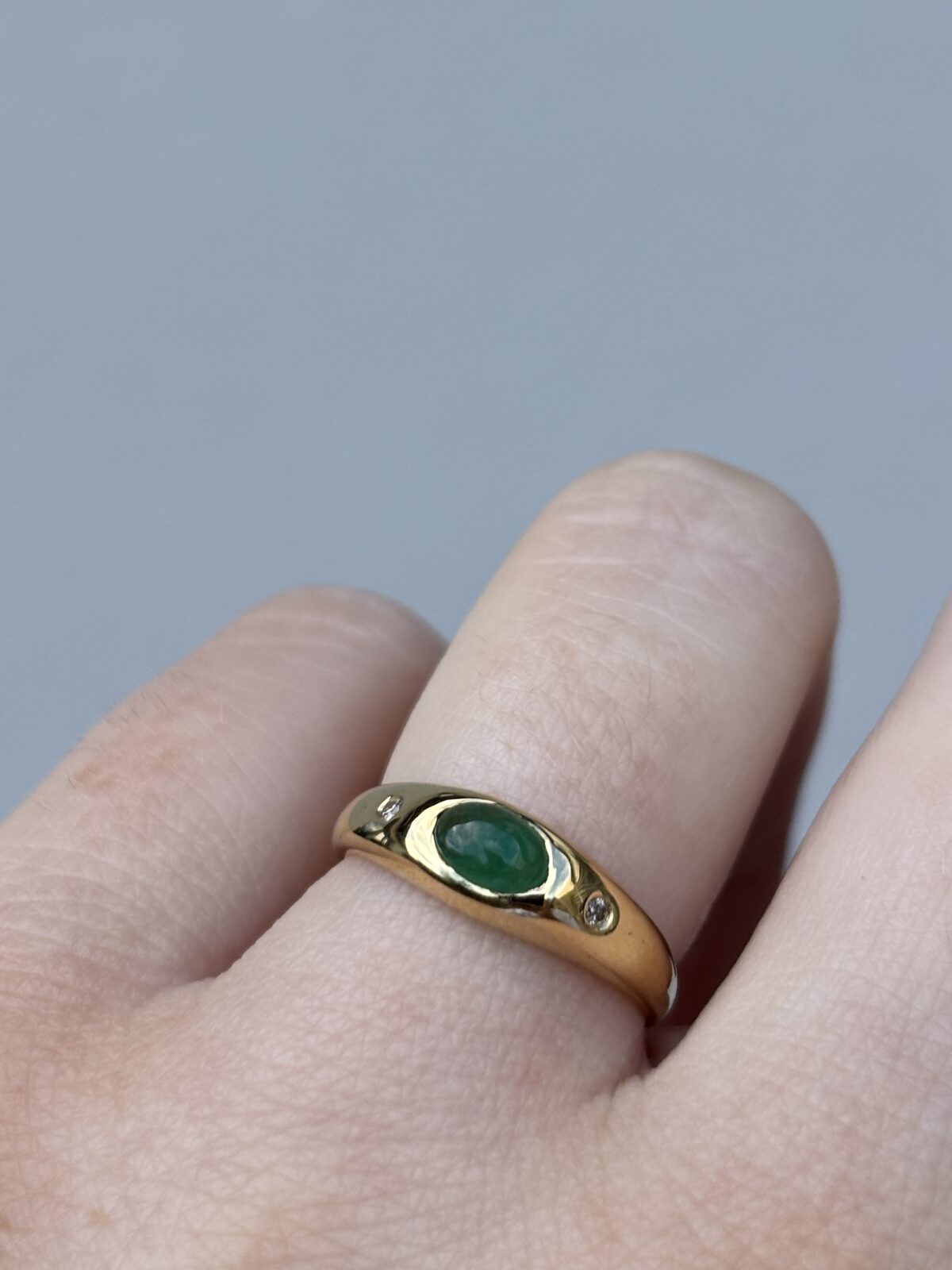 18ct Yellow Gold Emerald and Diamond Band view 3